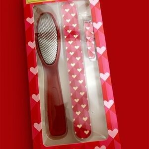 Red Pedicure Set with Heart Design